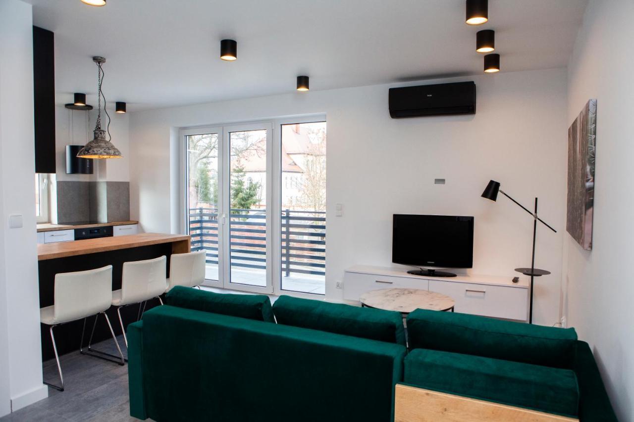 Luksusowy Apartament Nad Jeziorem Człuchów Exterior foto